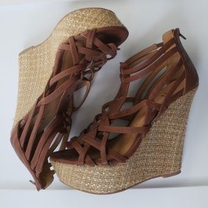 Brown summer wedges size 8